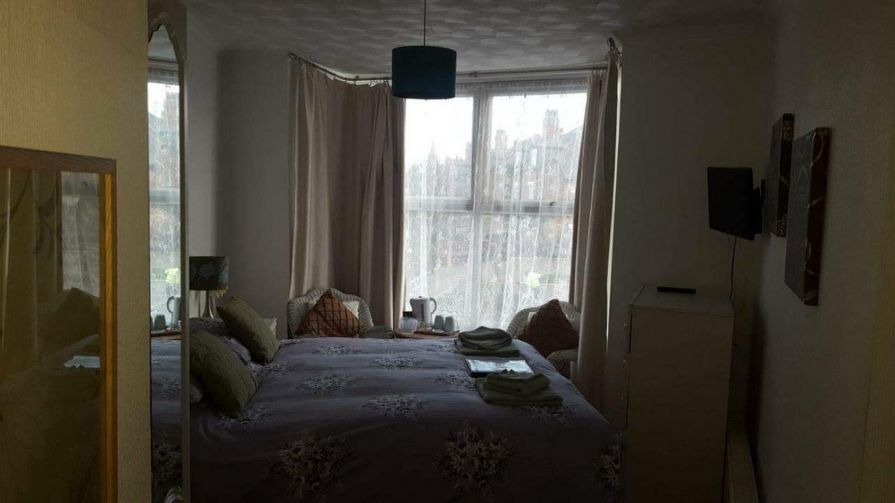 Hallam Guest House 스카버러 외부 사진